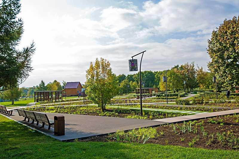 Парк Нагатино Садовники. Парк Садовники Москва. Скейт парк Садовники. Парк Садовники до реконструкции.